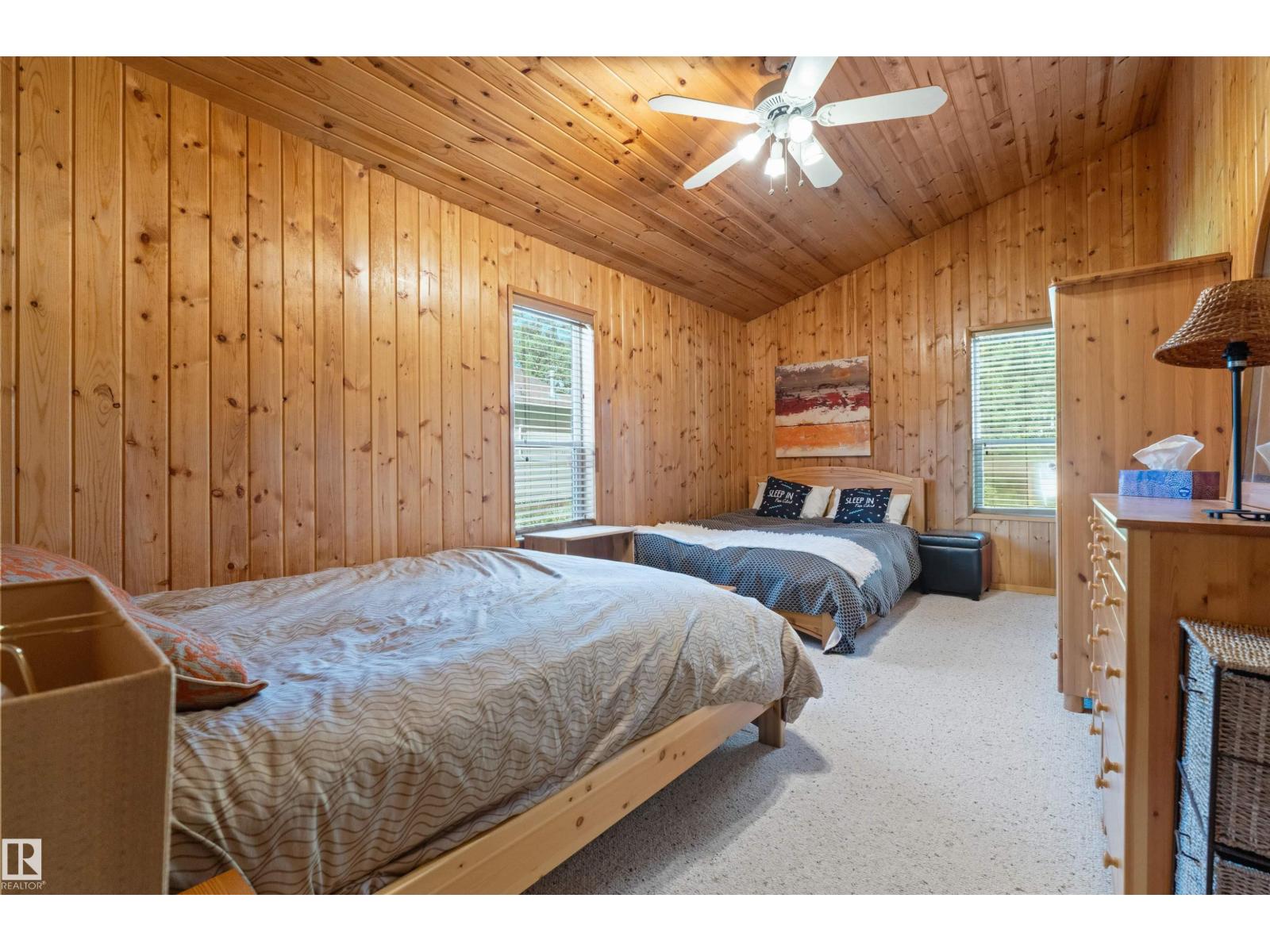 410 4 St Yellowstone - 29