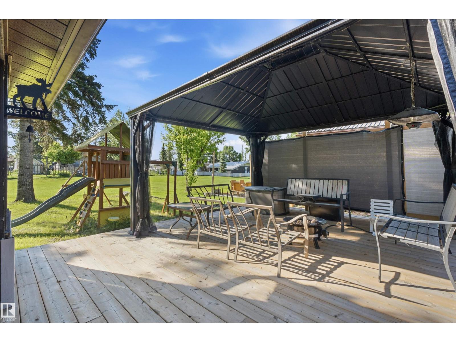 410 4 St Yellowstone - 35