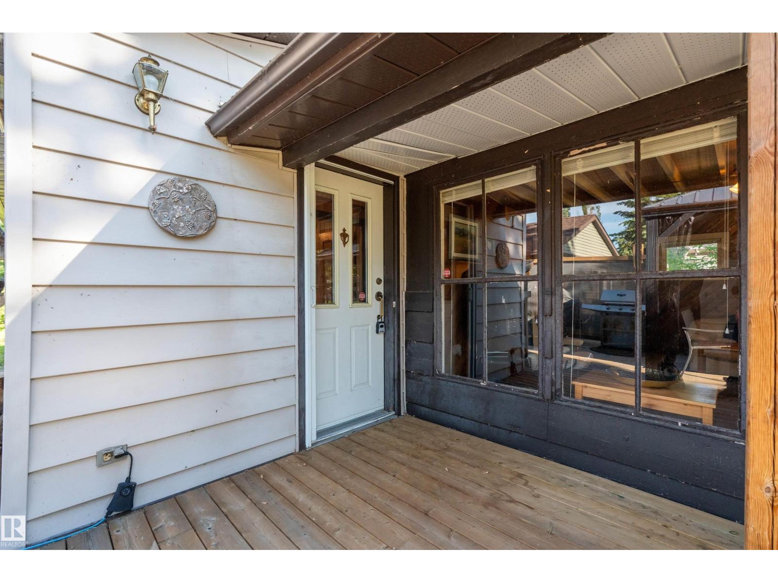 410 4 St Yellowstone - 37