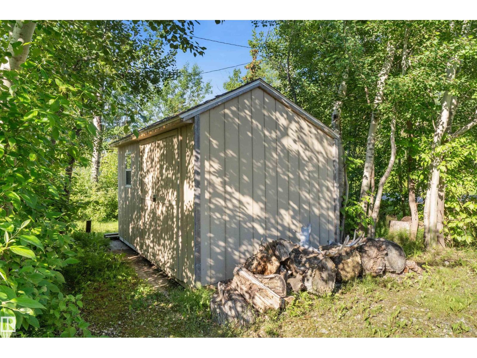410 4 St Yellowstone - 44