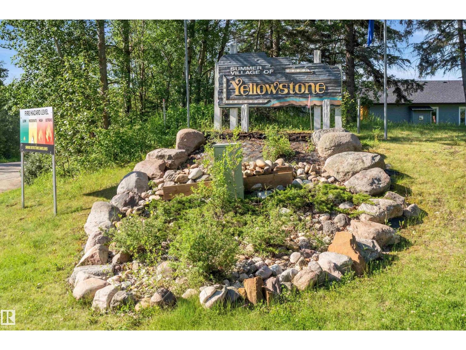 410 4 St Yellowstone - 9