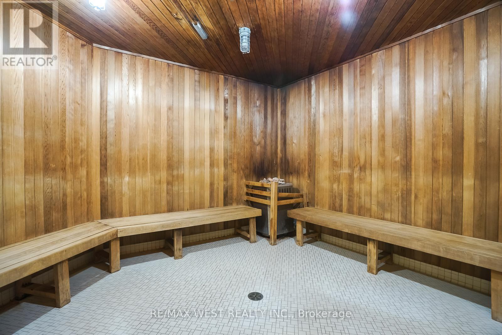 #908 2240 LAKE SHORE BOULEVARD W - Image 42