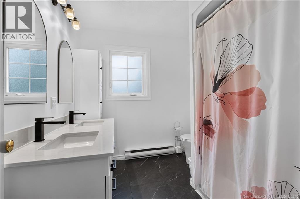 25 Lasalle Crescent - 14