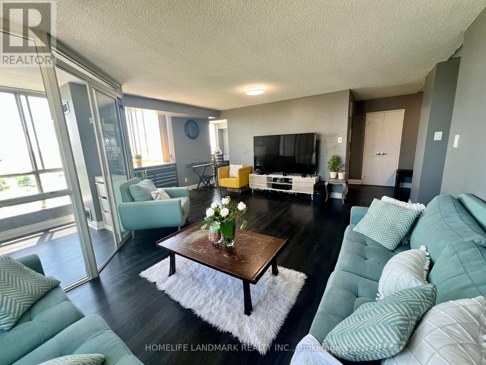 #1203 2901 KIPLING AVENUE - 13