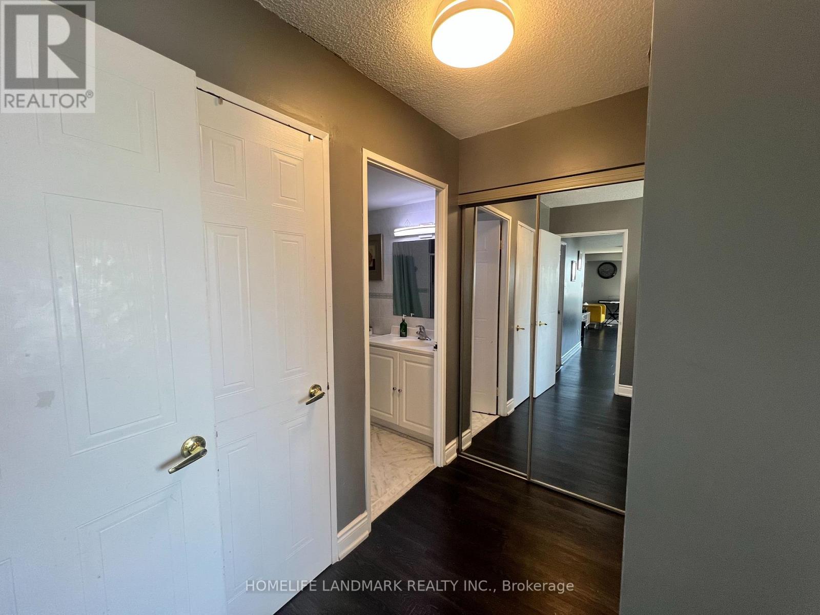 #1203 2901 KIPLING AVENUE - 27