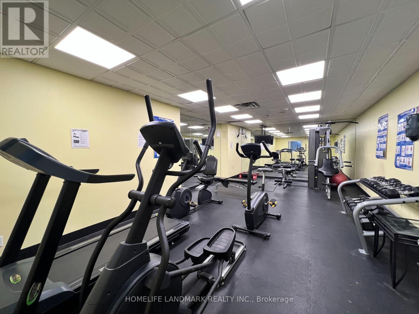 #1203 2901 KIPLING AVENUE - 43