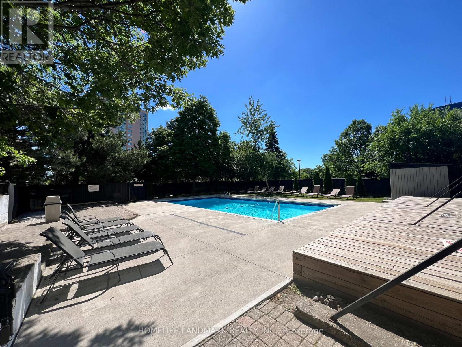 #1203 2901 KIPLING AVENUE - 45
