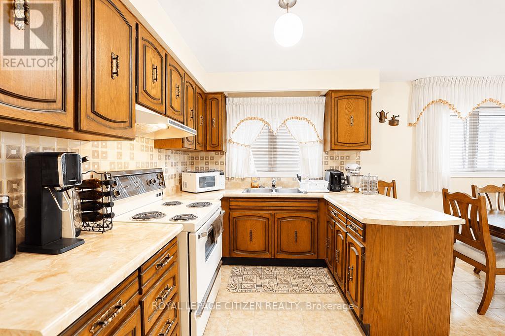 55 KITTIWAKE AVENUE - 10