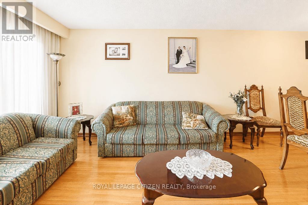 55 KITTIWAKE AVENUE - 14