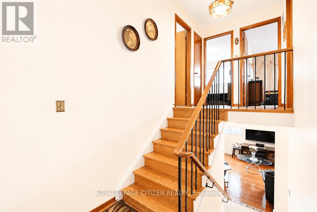 55 KITTIWAKE AVENUE - 21