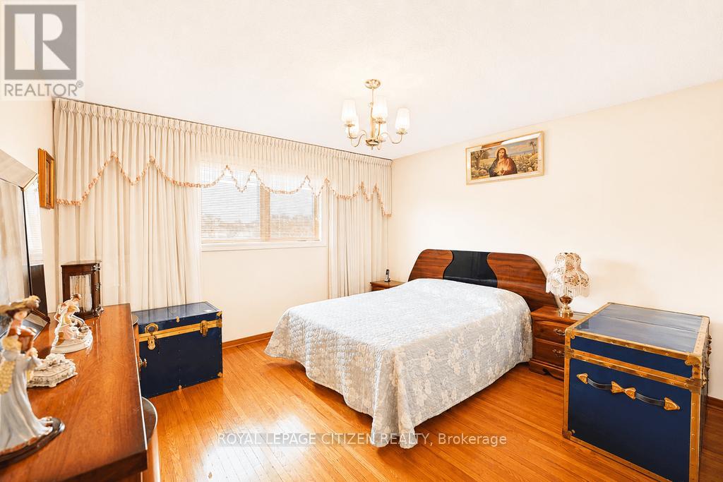 55 KITTIWAKE AVENUE - 23