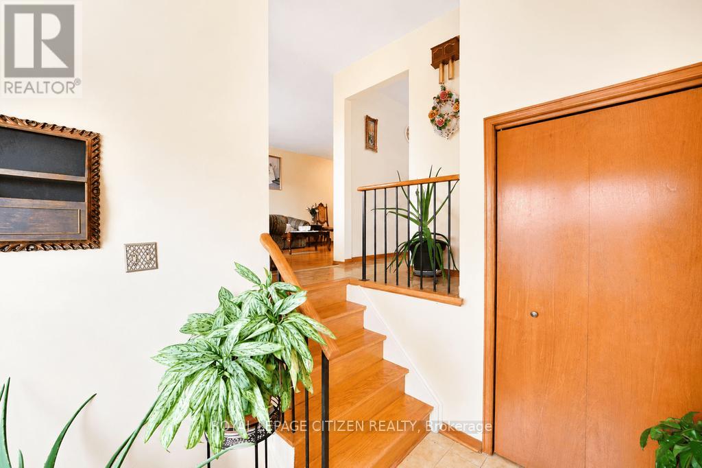 55 KITTIWAKE AVENUE - 6