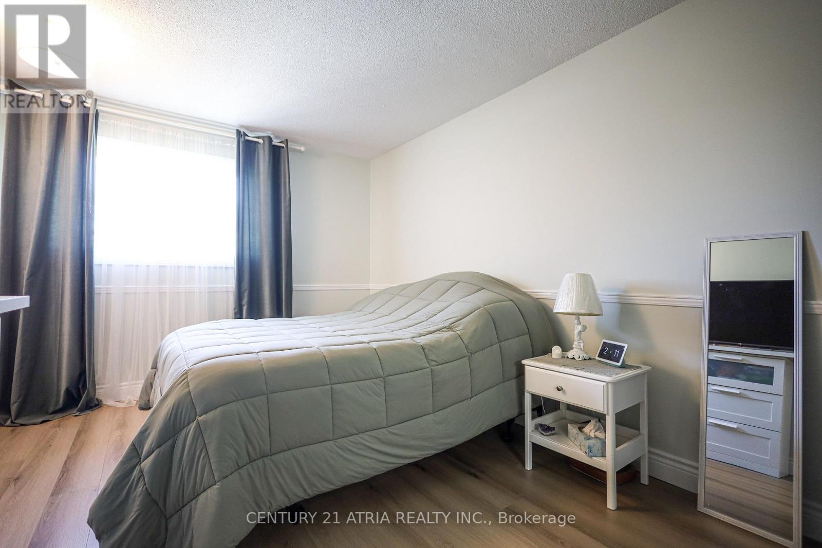 4151 TEA GARDEN CIRCLE - 25