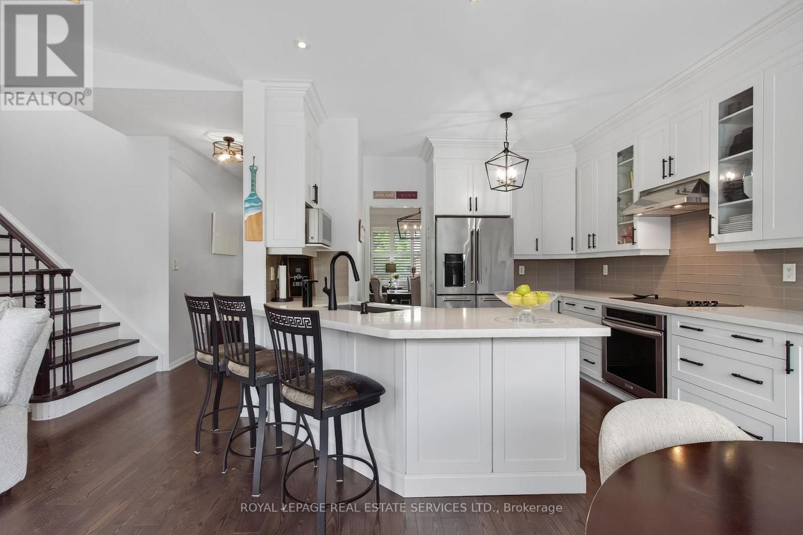 852 TRUDEAU DRIVE - 11