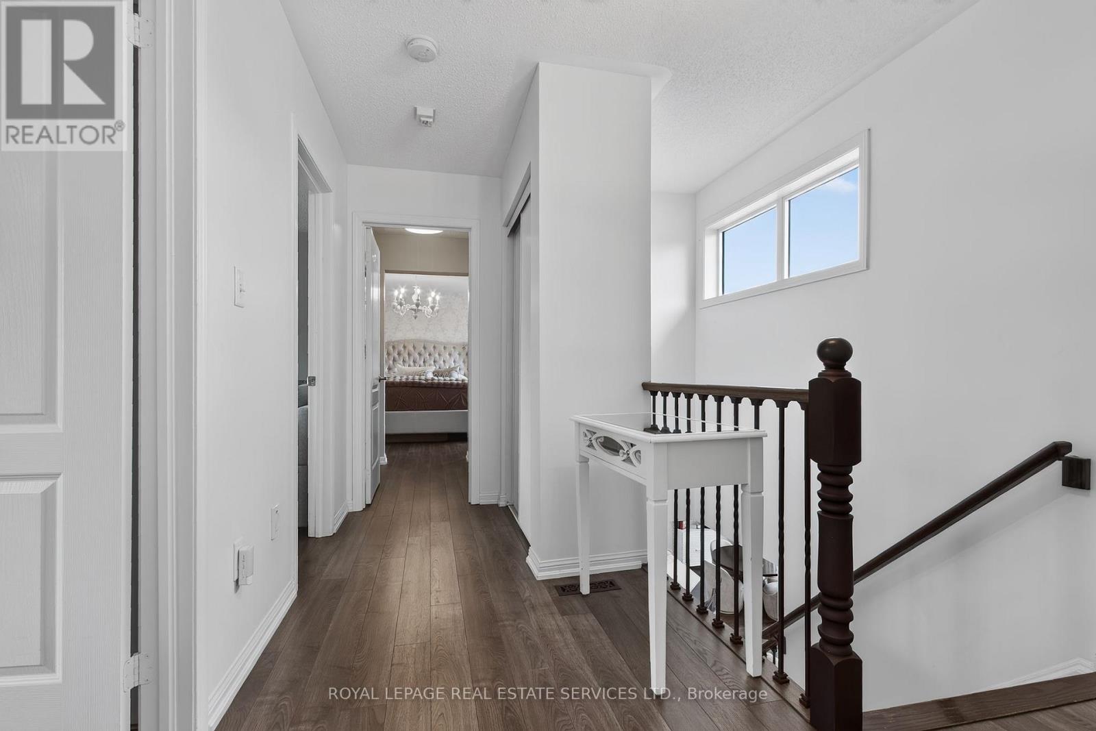 852 TRUDEAU DRIVE - 21