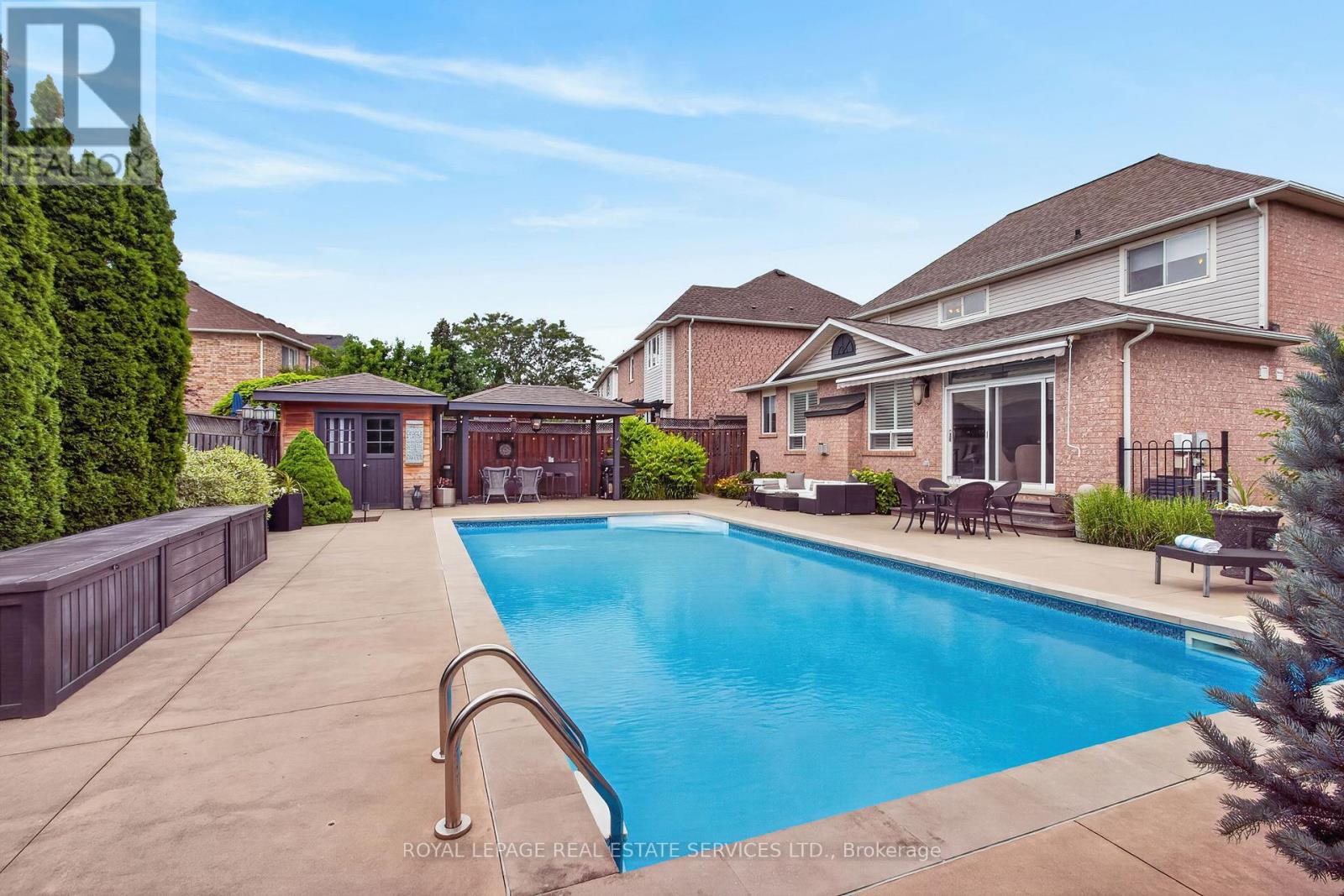 852 TRUDEAU DRIVE - 40