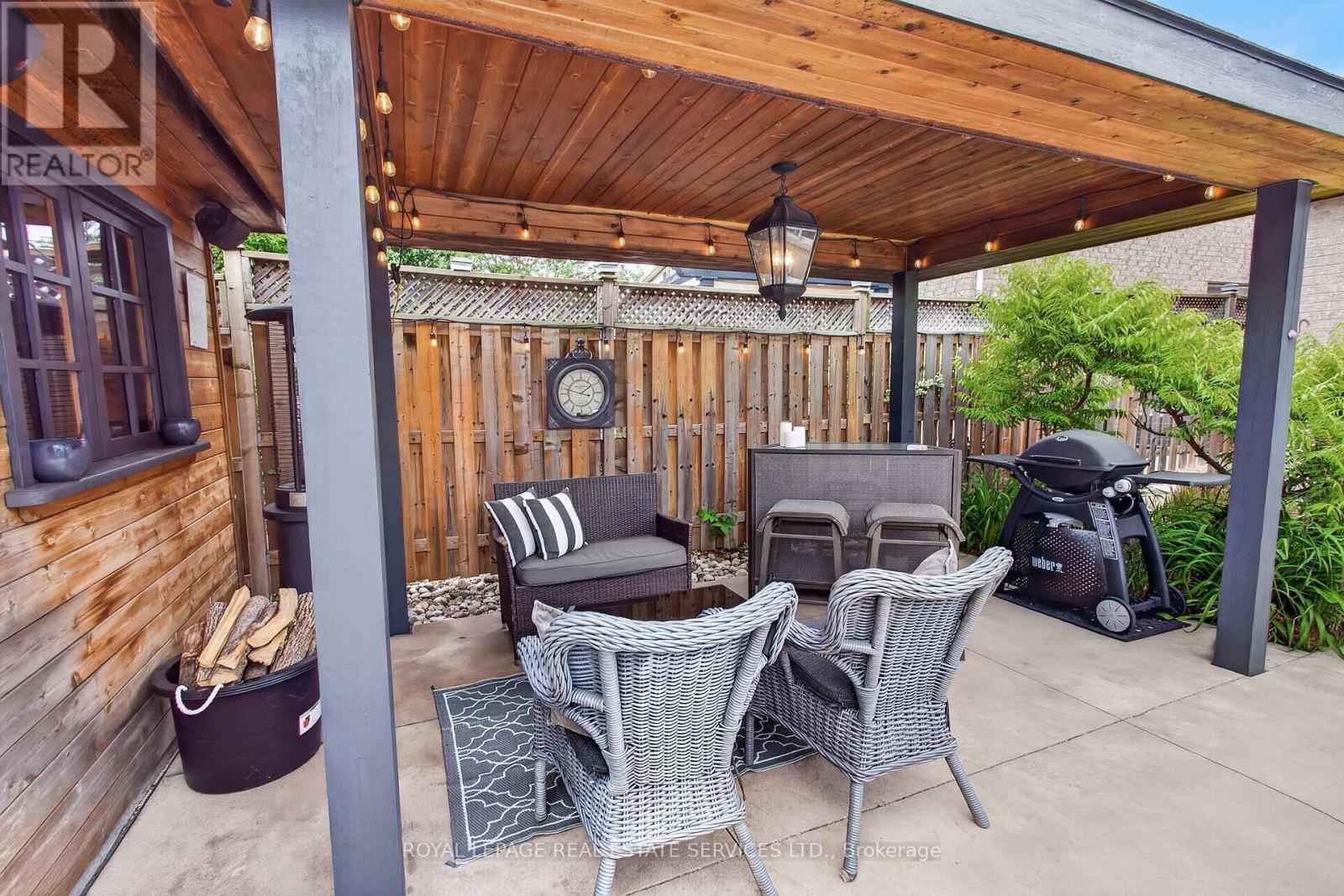 852 TRUDEAU DRIVE - 46