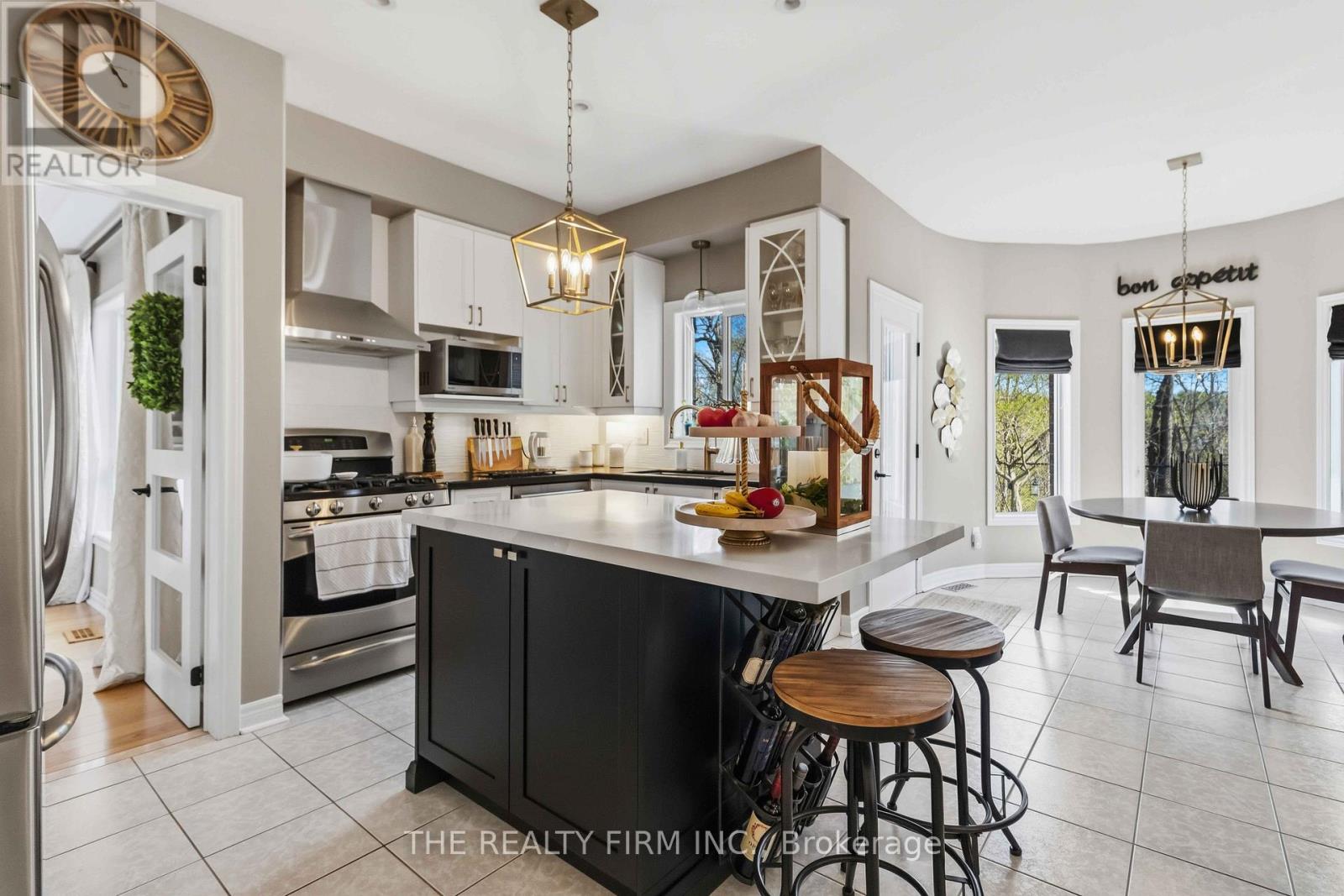 3 CLIFFCREST COURT - 12