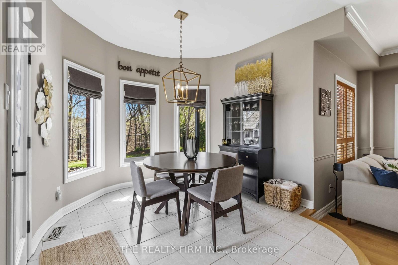 3 CLIFFCREST COURT - 15