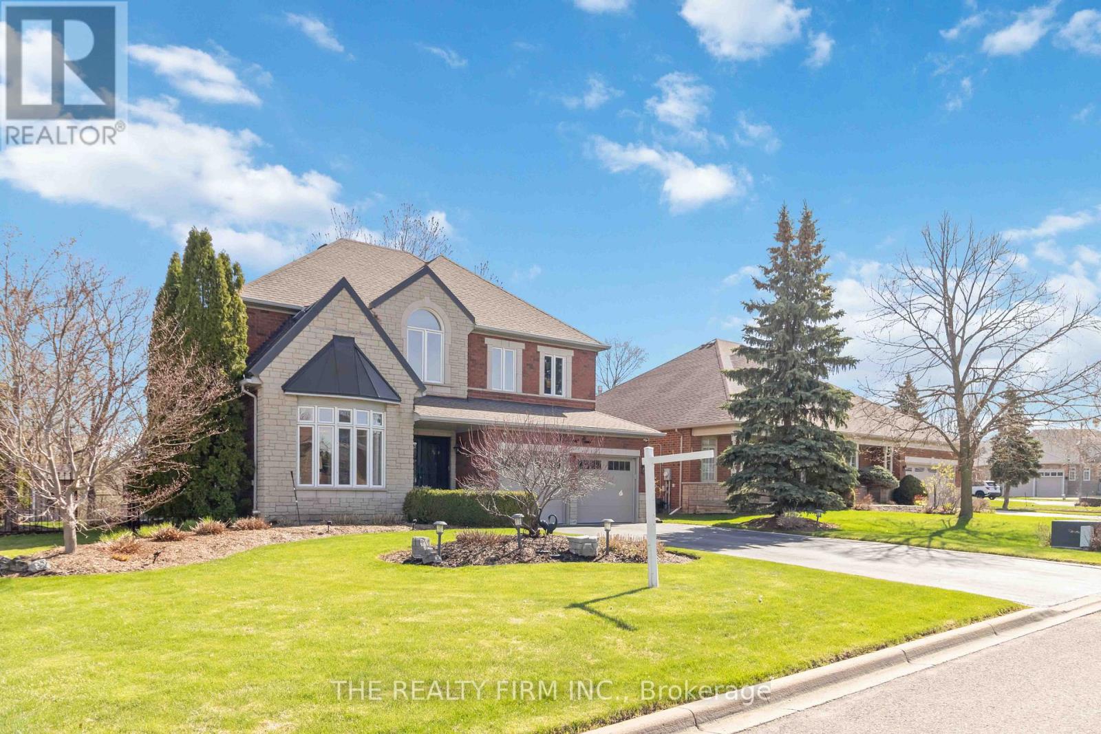 3 CLIFFCREST COURT - 2