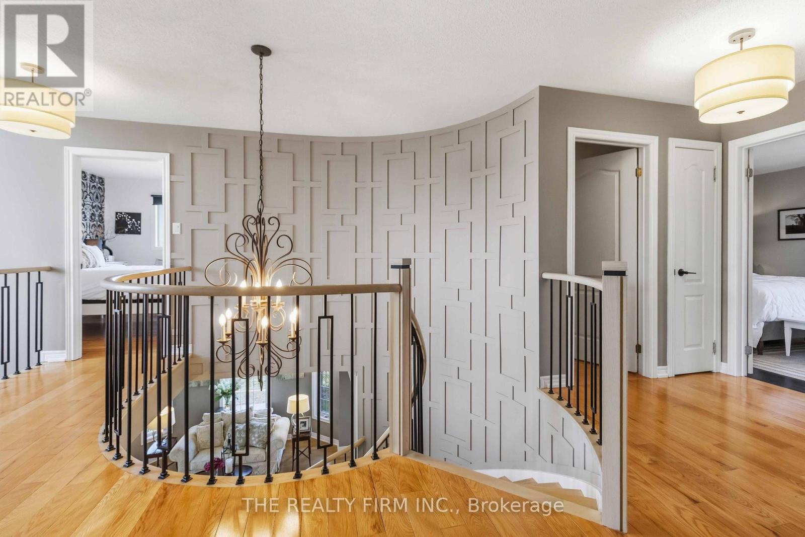 3 CLIFFCREST COURT - 23