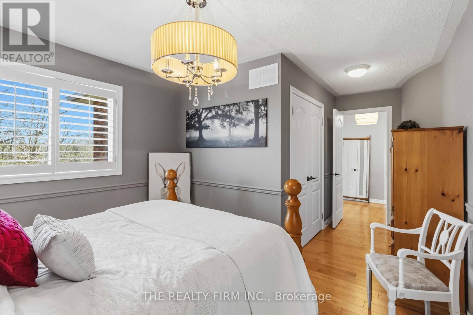 3 CLIFFCREST COURT - 29