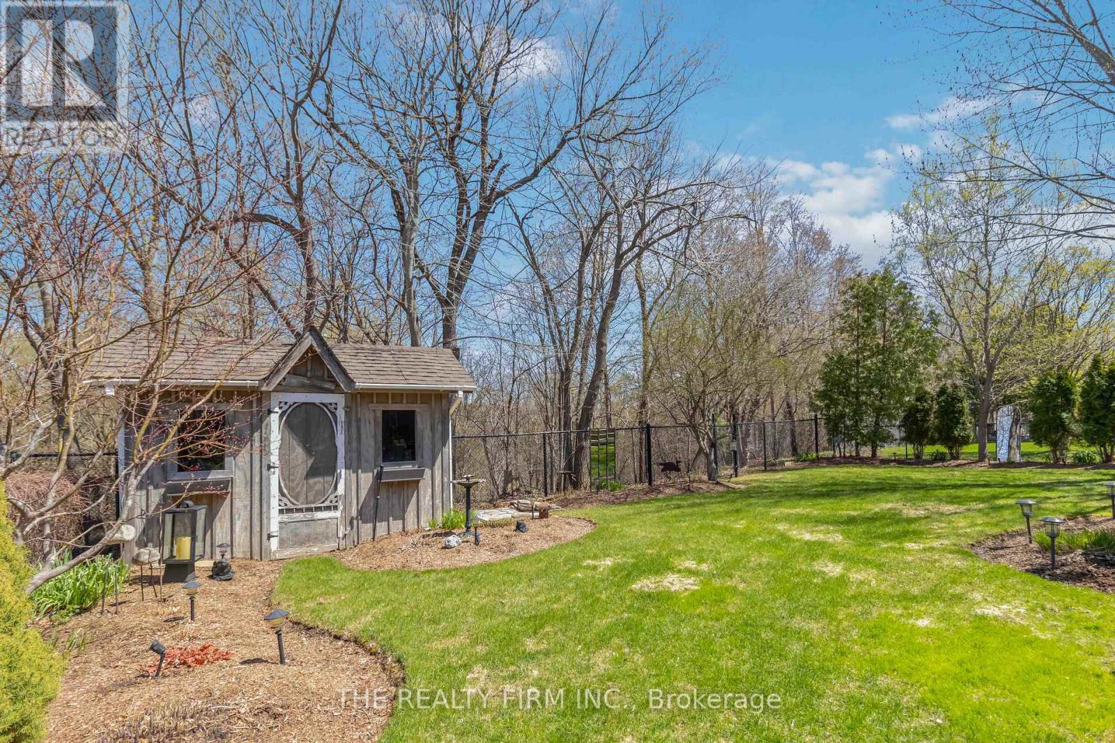 3 CLIFFCREST COURT - 43