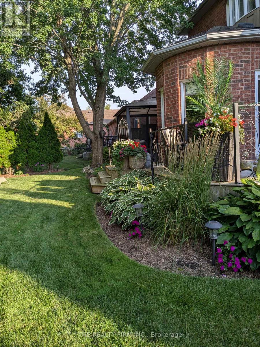 3 CLIFFCREST COURT - 47