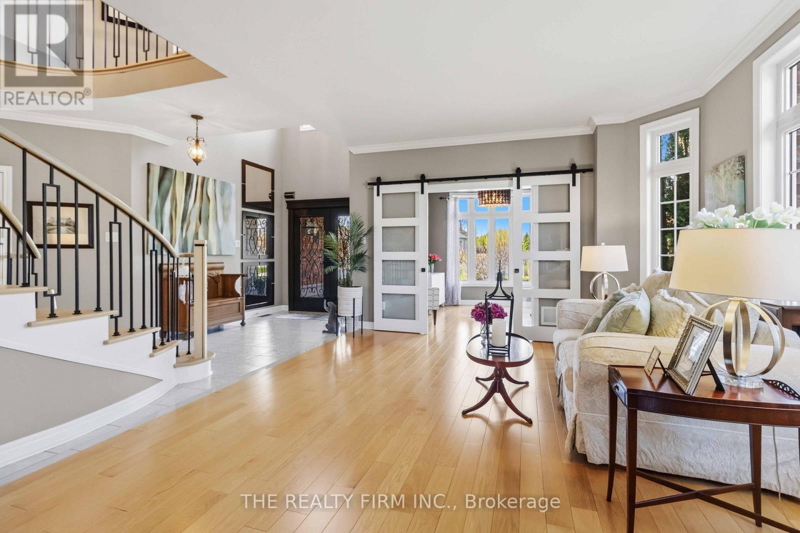 3 CLIFFCREST COURT - 7