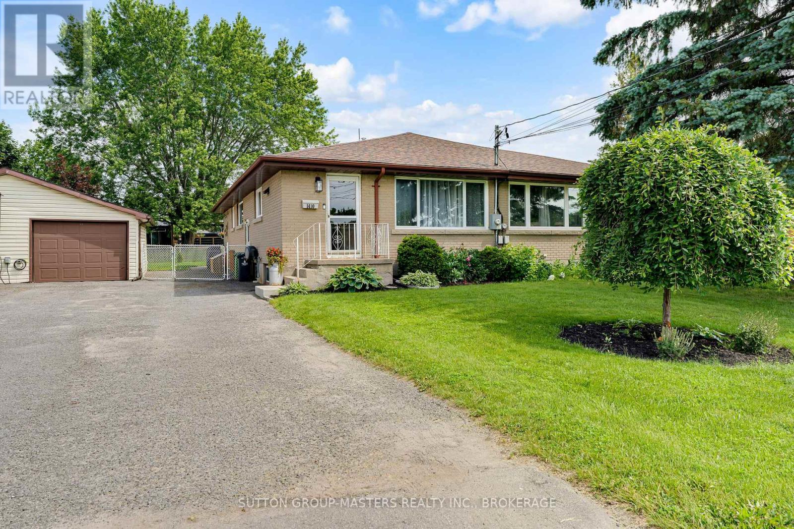 1410 WOODFIELD CRESCENT - 2