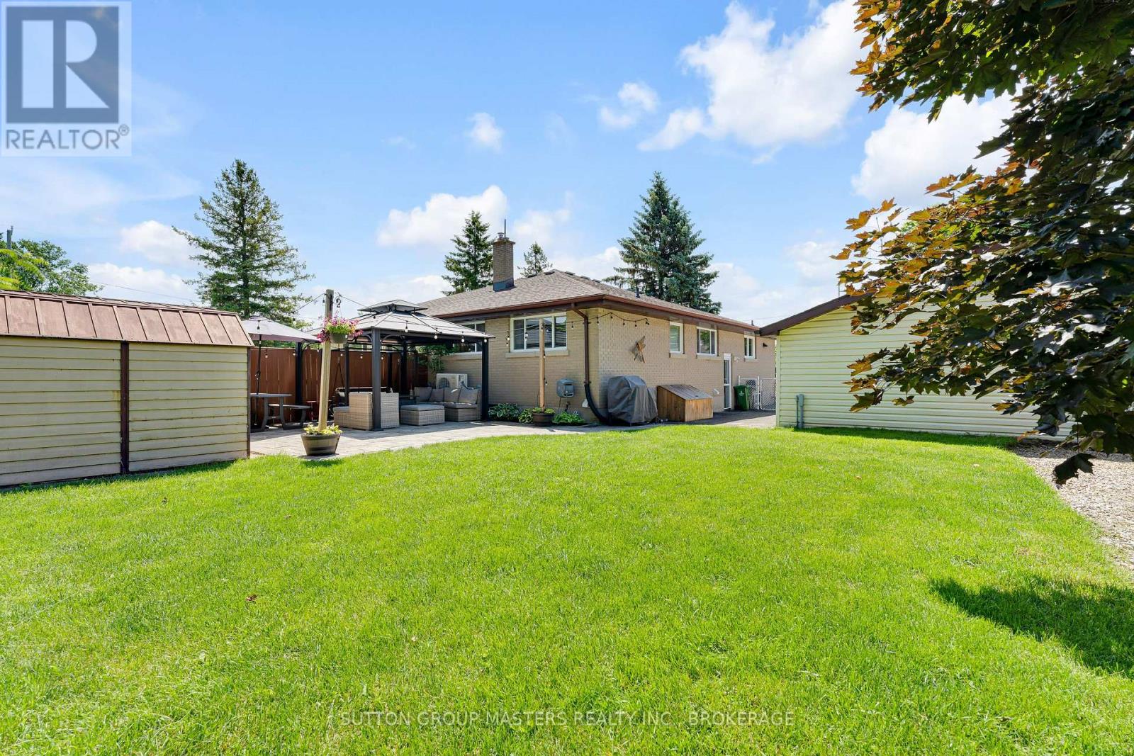 1410 WOODFIELD CRESCENT - 35
