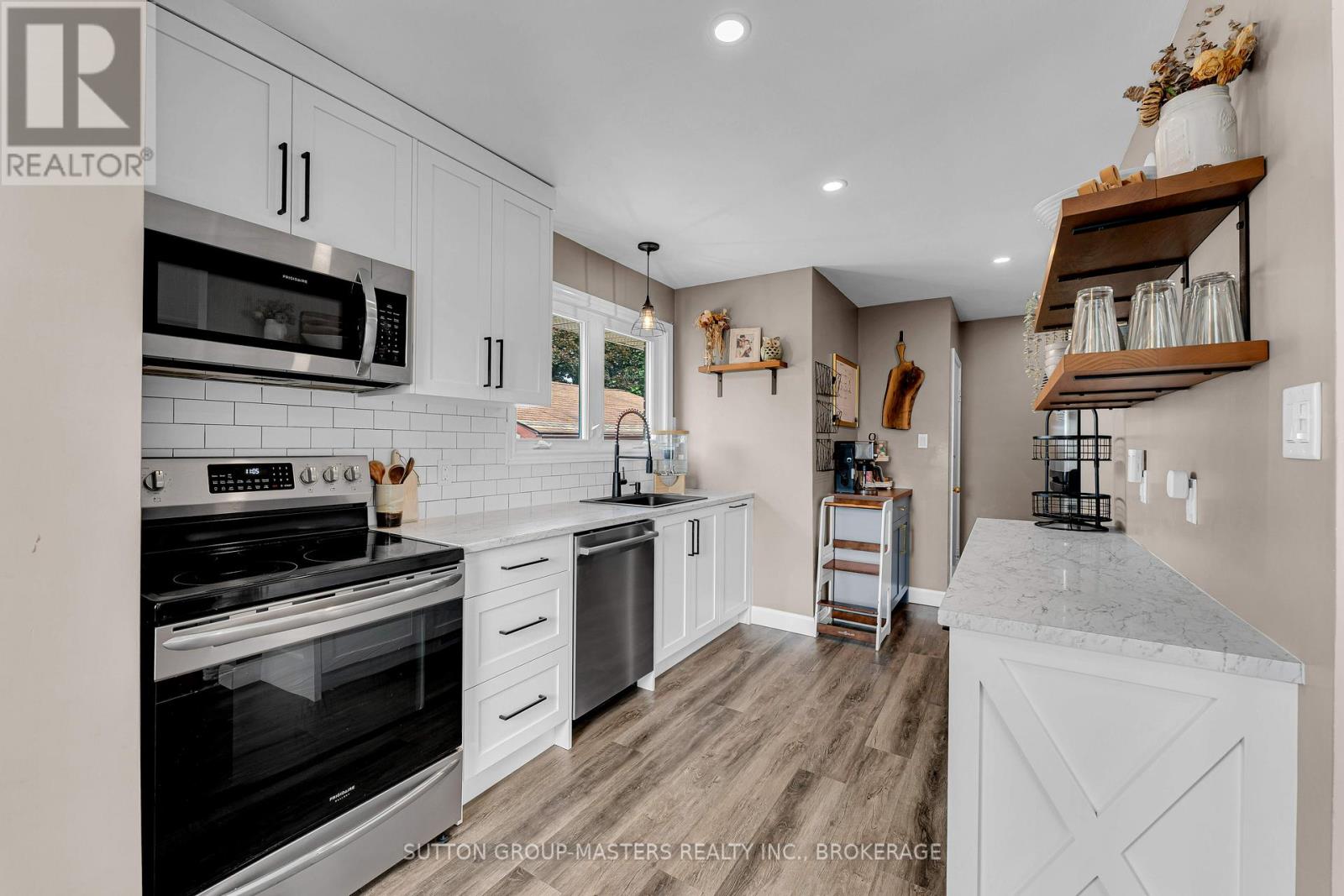 1410 WOODFIELD CRESCENT - 4