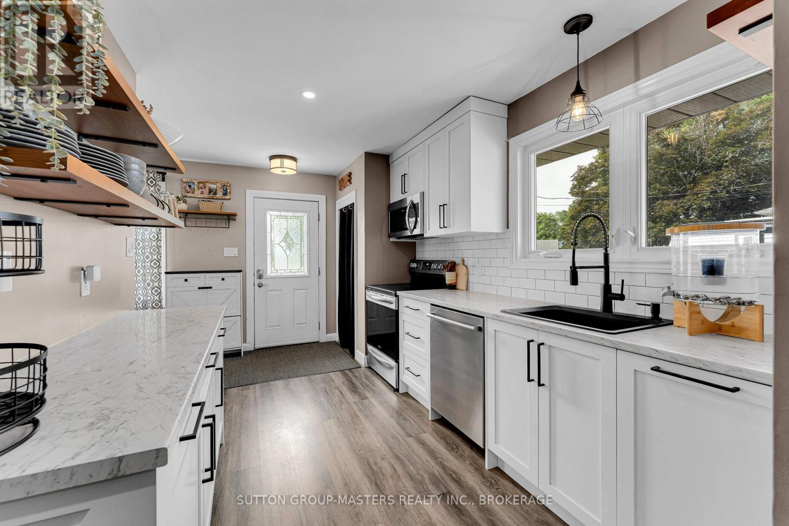 1410 WOODFIELD CRESCENT - 6