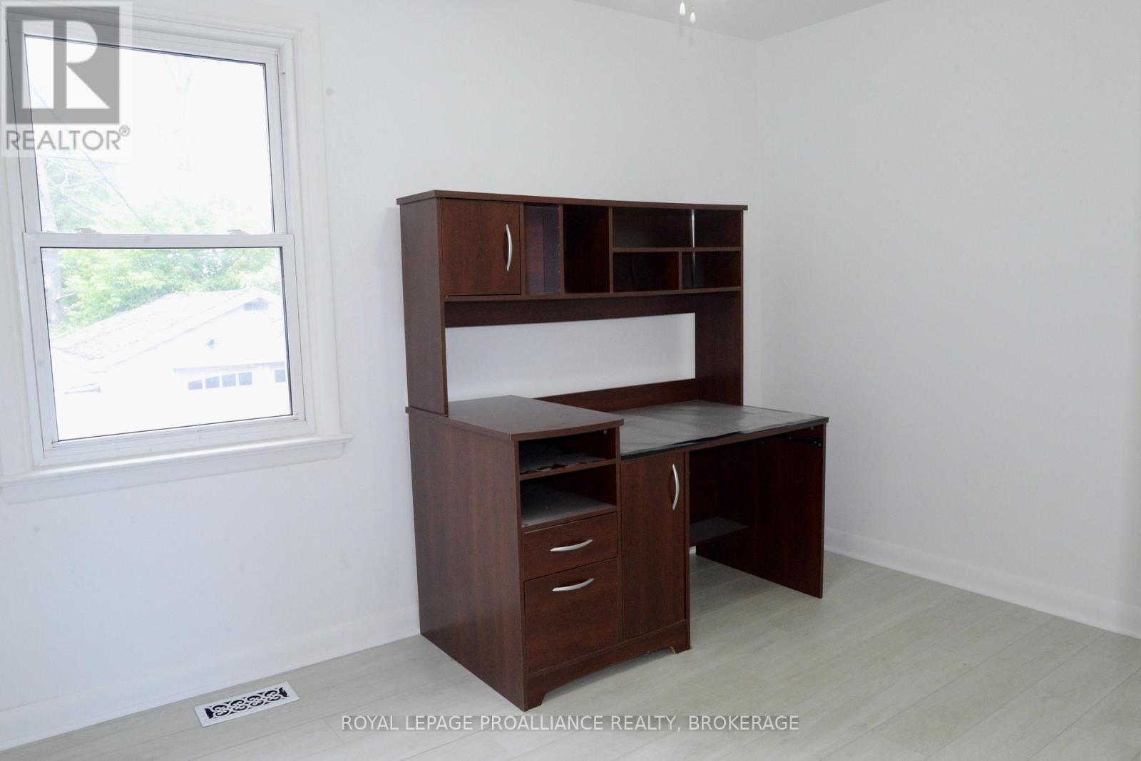 775 ALFRED CRESCENT - 10