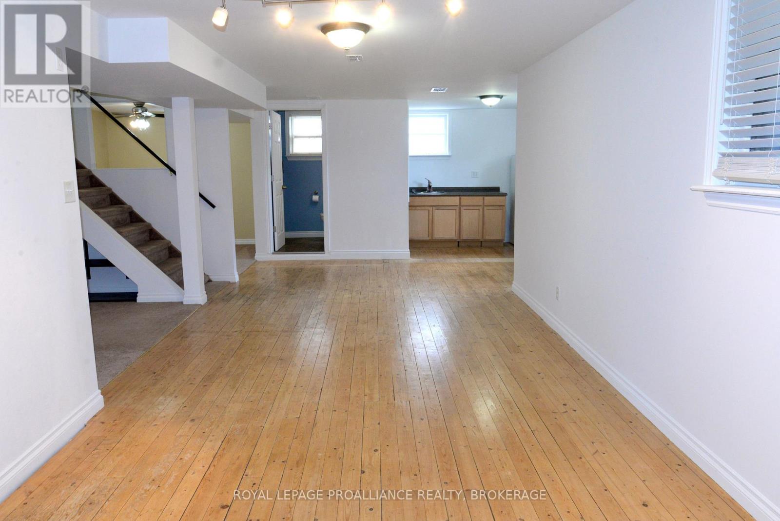 775 ALFRED CRESCENT - 16