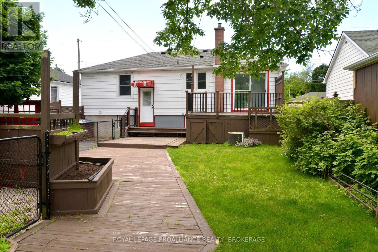 775 ALFRED CRESCENT - 24