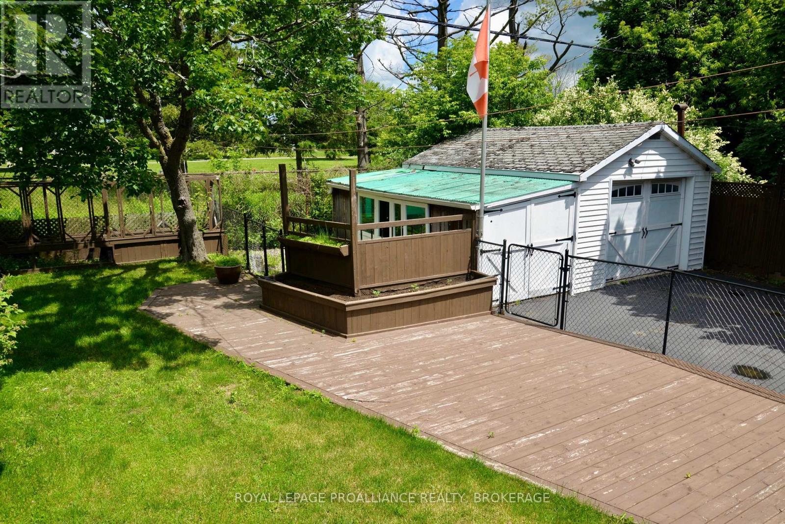 775 ALFRED CRESCENT - 26
