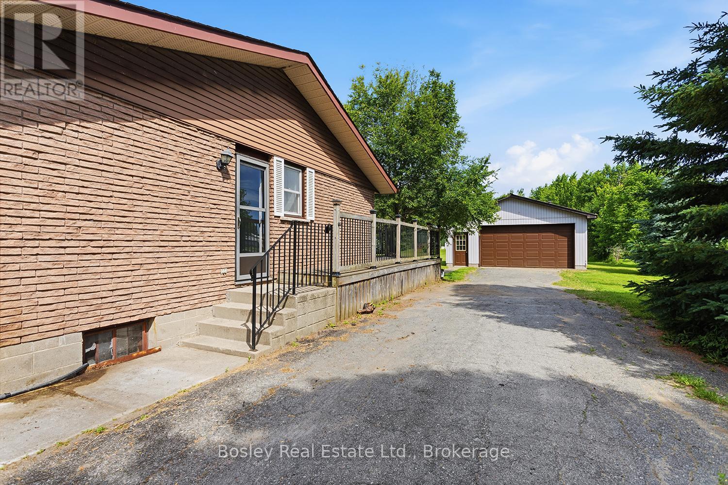 4598 MARSH ROAD - 20