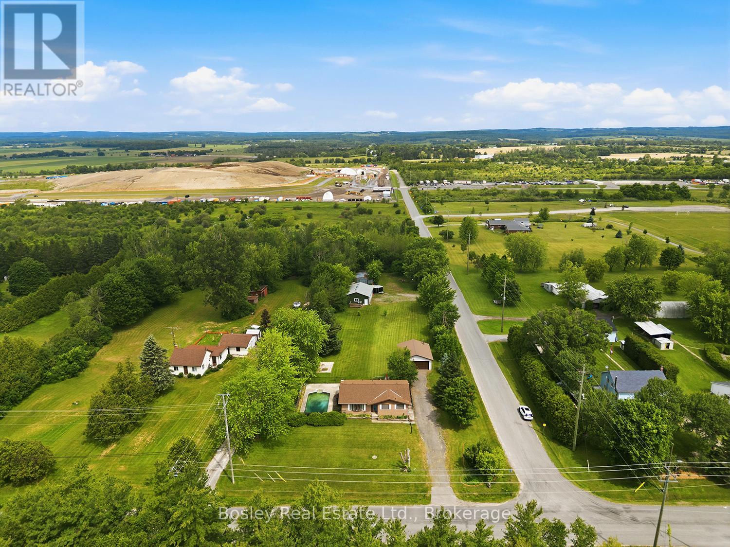 4598 MARSH ROAD - 26