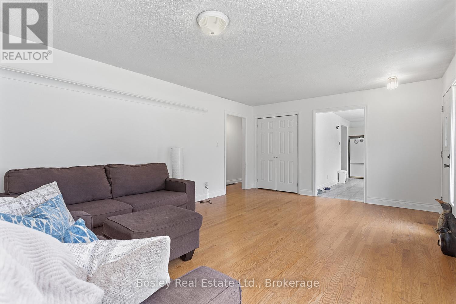4598 MARSH ROAD - 8