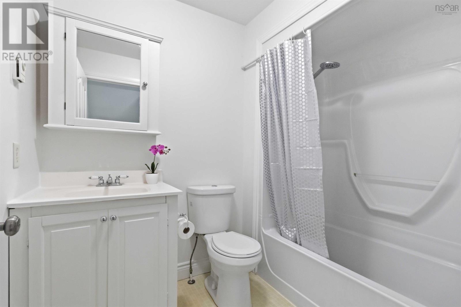 Property 23 of 45 of 22 Westfield Crescent