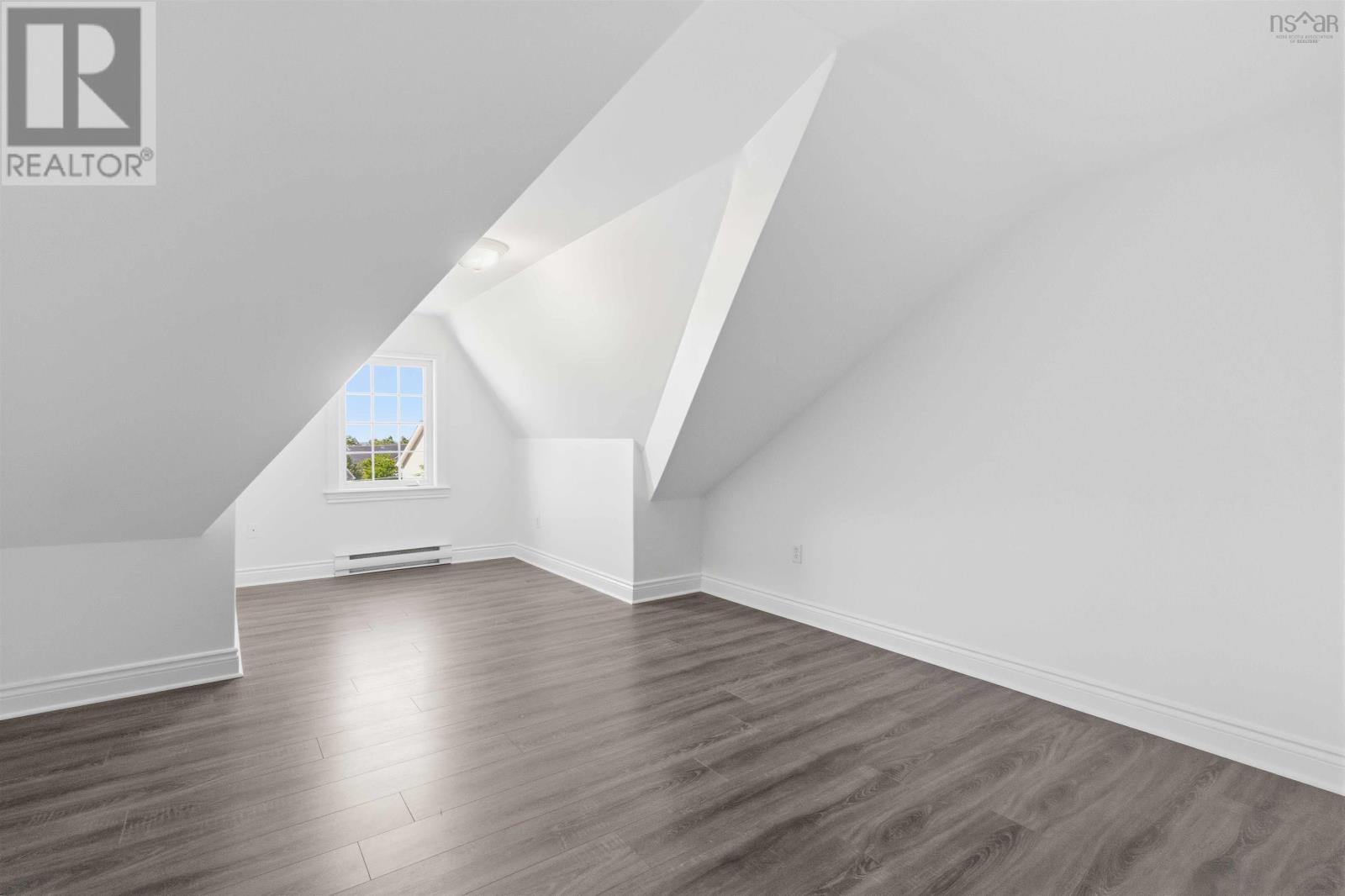 Property 25 of 45 of 22 Westfield Crescent