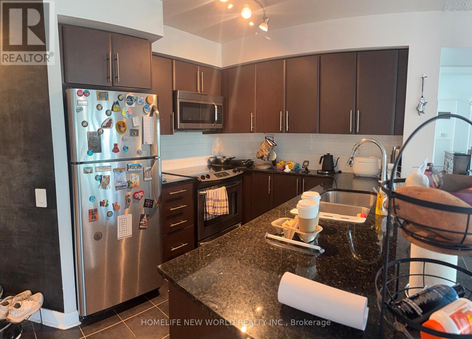 #343 525 WILSON AVENUE - 12