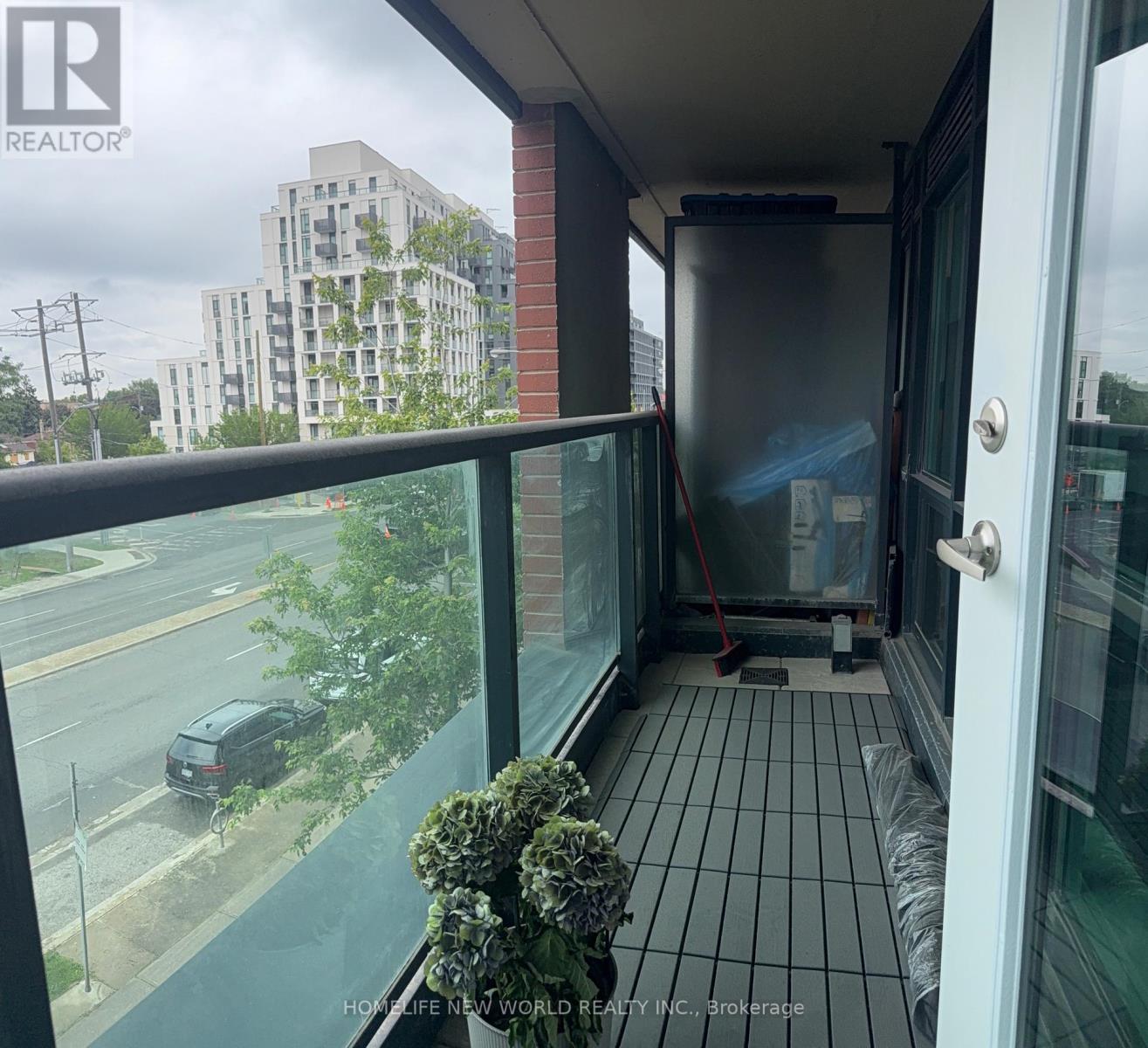 #343 525 WILSON AVENUE - 21