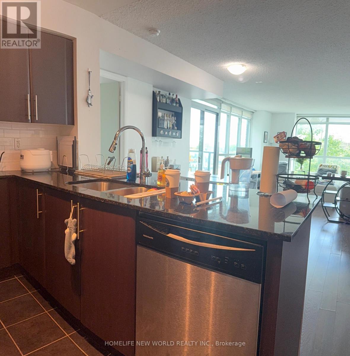 #343 525 WILSON AVENUE - 14