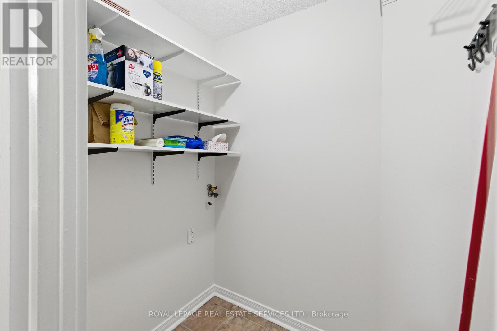 #904 6720 GLEN ERIN DRIVE - 22
