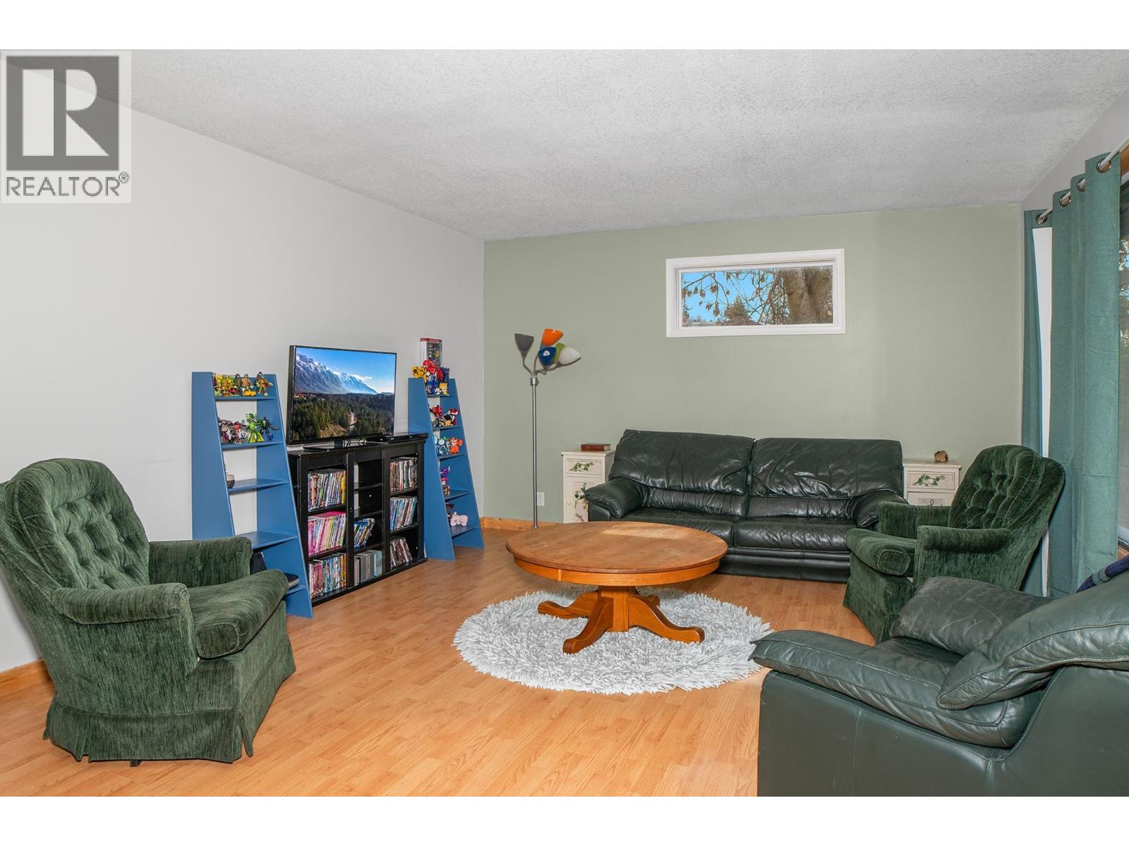 338 VALLEYVIEW Drive - 6