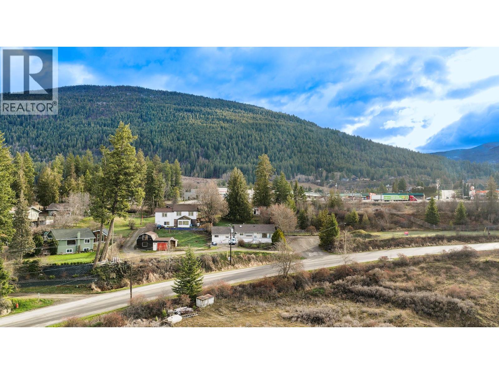 338 VALLEYVIEW Drive - 2