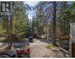 Foyer - 702 Forner Road, Lister, BC V0B1G2 Photo 10