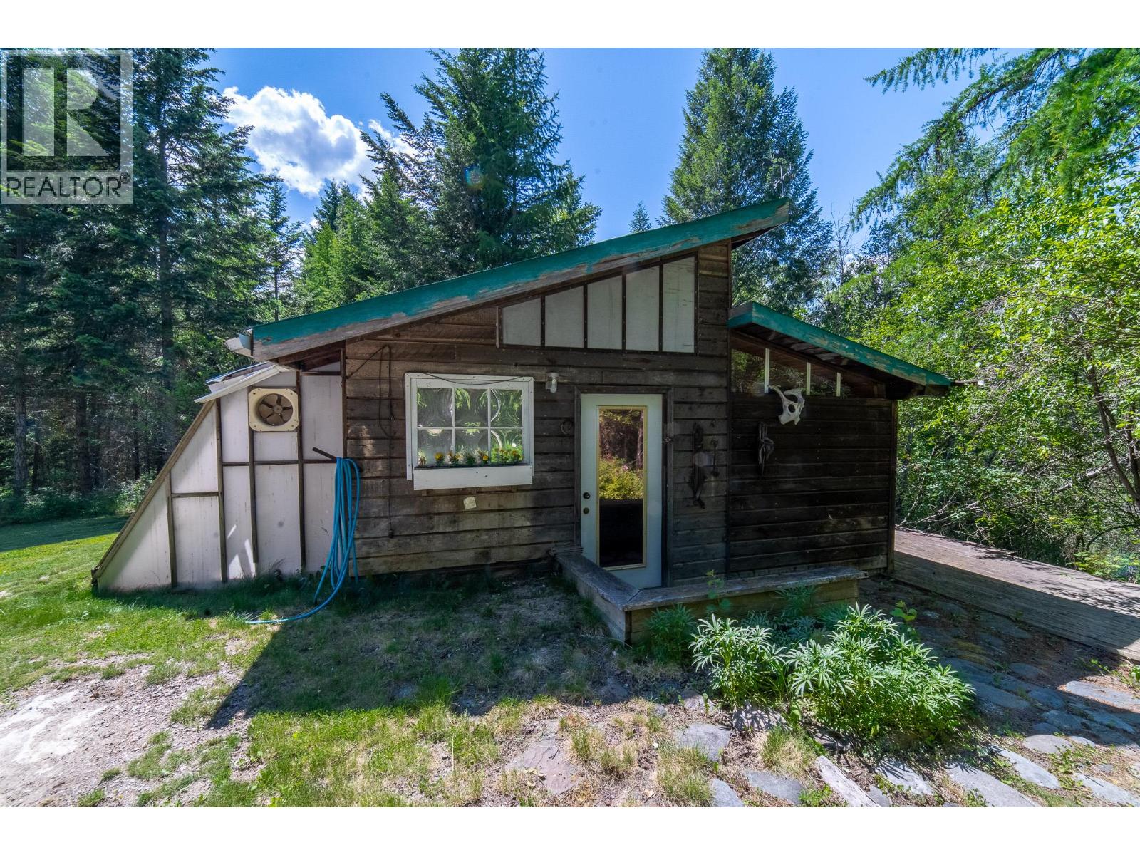 702 FORNER Road - 64